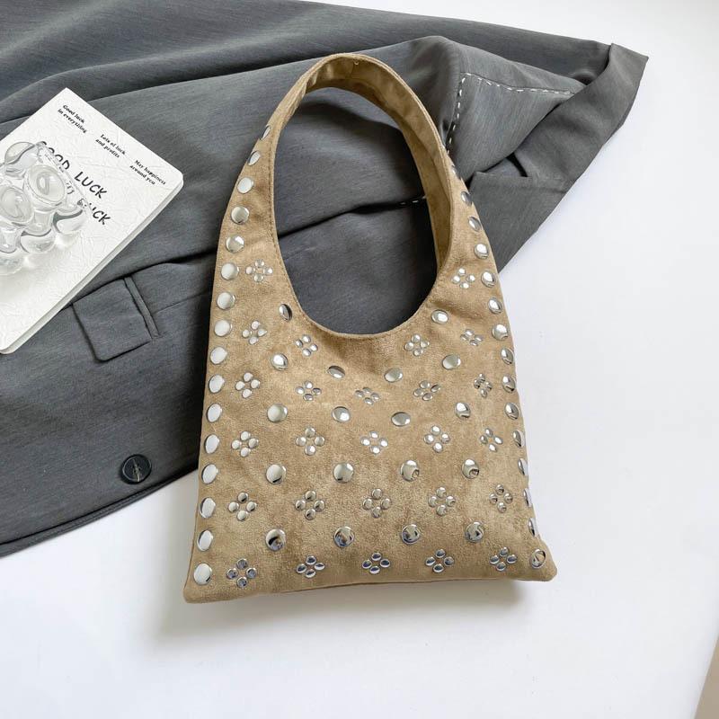 European American Fashion Tote Bags Stylish Shoulder Bags With Studs Dots New Suede Handbags Versatile Solid Color Commuter Bags