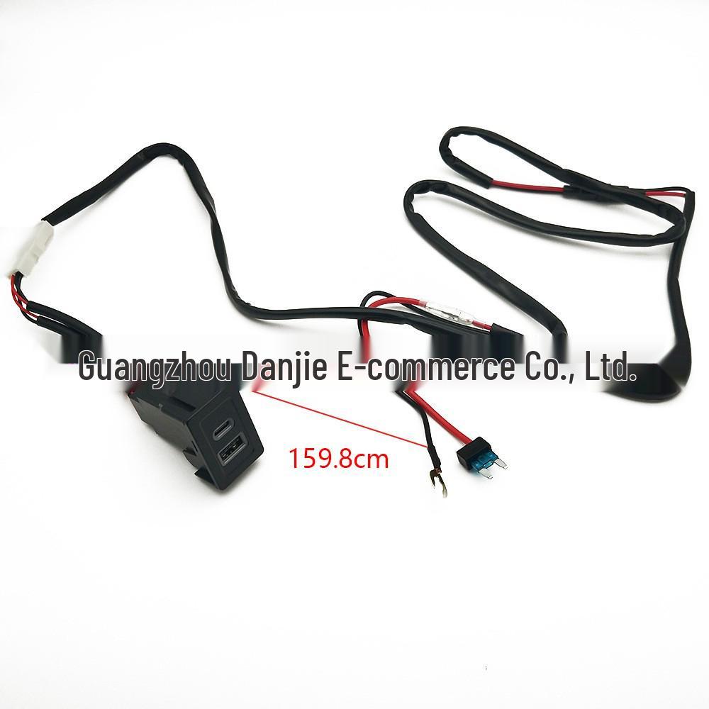 Compatible QC3.0 Car Charger & Type-C USB Audio Data Interface for Suzuki Tianyu SX4 Swift