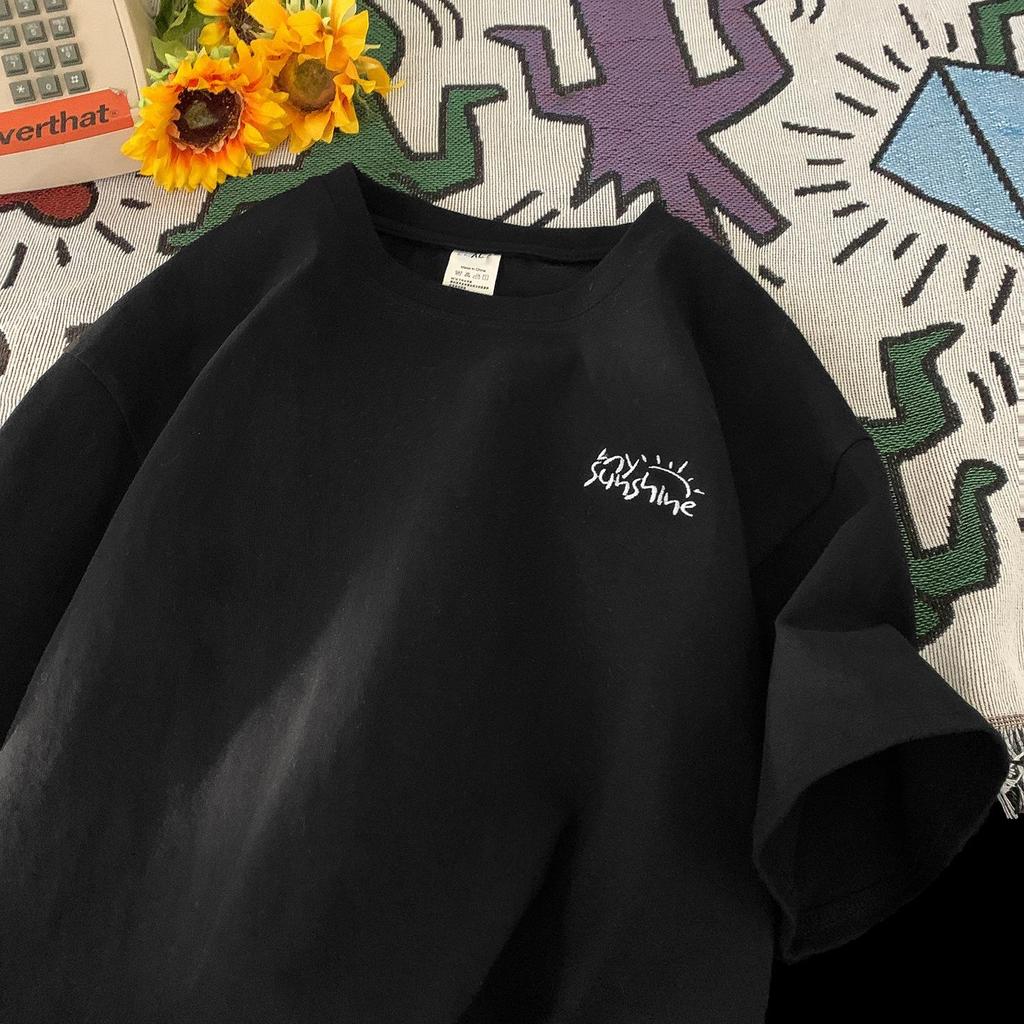 Kurzarm-T-Shirt für Herren im Sommer Japanische Teenager Einfach Trendig Entspannte Passform Rundhalsausschnitt Halbsärmelig