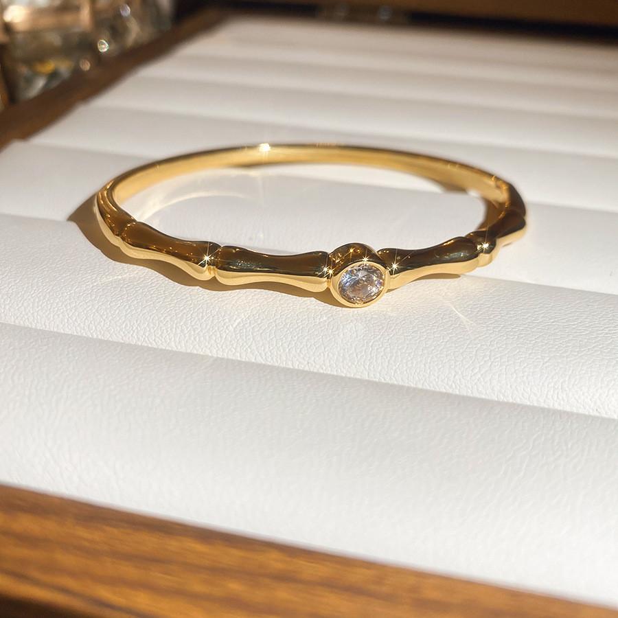 Fashionable 18k Gold Plated Zircon Bracelet With Retro Style For Casual Wear And Gift
