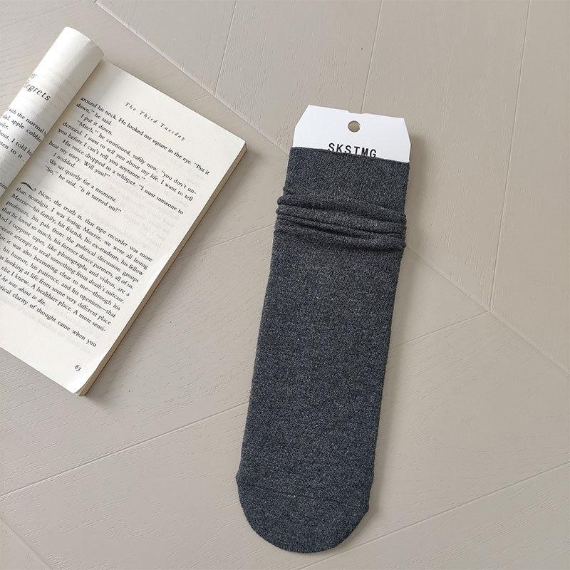 

Однотонные хлопковые носки для женщин на весну и осень, носки с отворотом, носки до середины икры, универсальные хлопковые длинные носки на осень и зиму 1 pair темно-серого