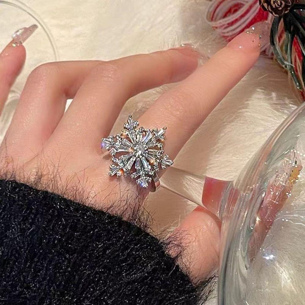 Crystal Rotatable Snowflower Ring Light Luxury Zircon Finger Ring Snowflake Ring  Valentine's Day