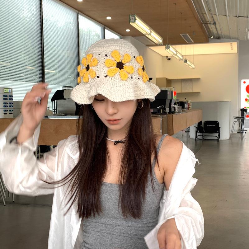 

Весенне-осенняя нишевая красочная шапка бини с ажурной вязкой, женская шляпа рыбака с широкими полями, подчеркивающая лицо, маленькая шляпа-панама от солнца one size fits all жёлтый