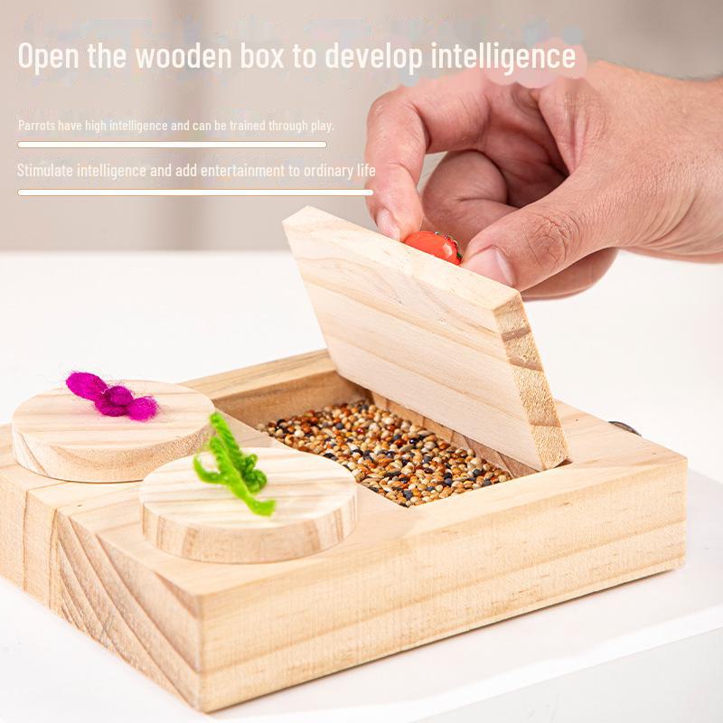 Interactive Foraging and Chewing Bird Toy for Parrots and Peonies