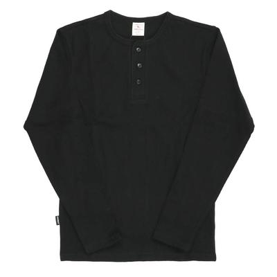 Warme Kleidung – Pullover & Langarmshirts