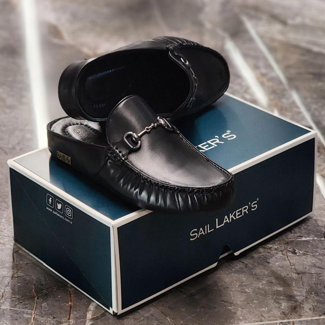 

Sail Lakers — черные домашние тапочки из натуральной кожи