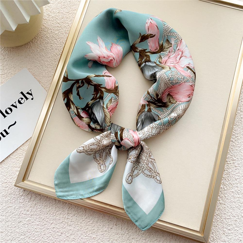 70 Small Square Silk Scarf: Women's Retro Chic Sunscreen Neck, Head, or Wrist Scarf In Korean Style for Autumn and Winter
