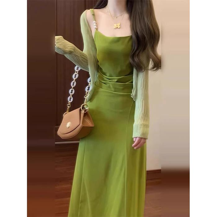 French Green Spaghetti Strap Dress for Women, New Summer Seaside Vacation-style Long Skirt, Casual and Slimming Outfit