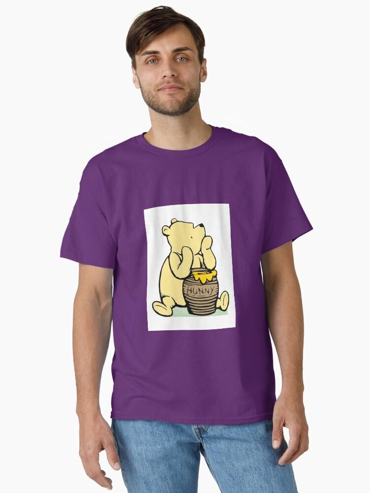Winnie the Pooh Pooh Bear Classic T-Shirt