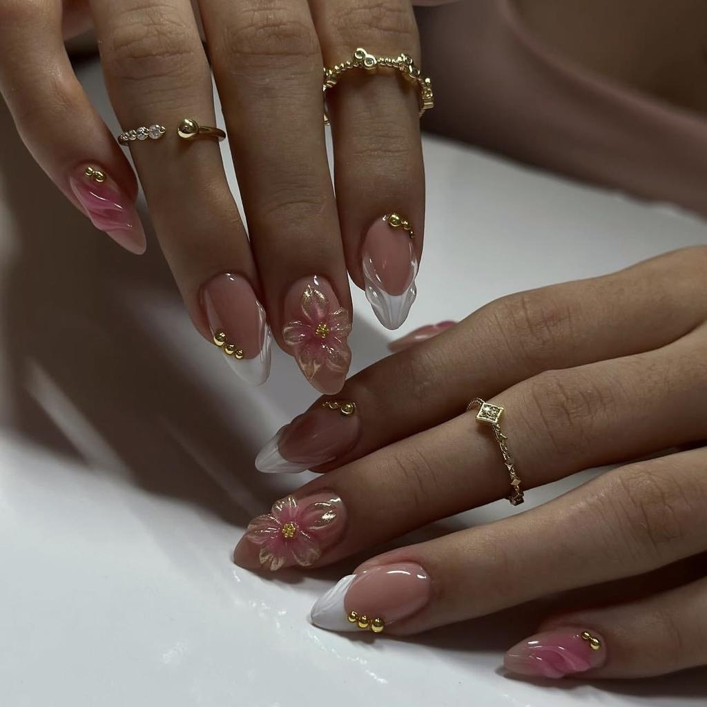 24PCS Sweet 3D Carved Flowers False Nails Simple White French Nude Pink Press On Nails Wearable Fake Nails for Women with Glue