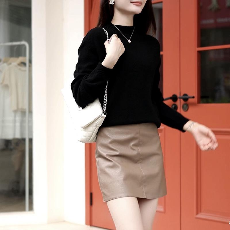 Women's 100% Pure Wool Seamless Sweater - Loose & Slim Fit, Round Neck, Perfect for Autumn & Winter
