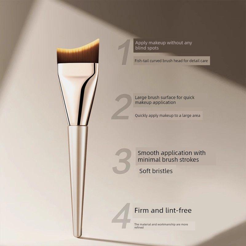 

New Foundation Brush, Lightweight Makeup Artist Flat-Head Angled Crescent Brush for Beginners, Low-Mark Concealer Flat-Head Liquid Foundation Brush Upgrade to a New Crescent Moon Foundation Brush