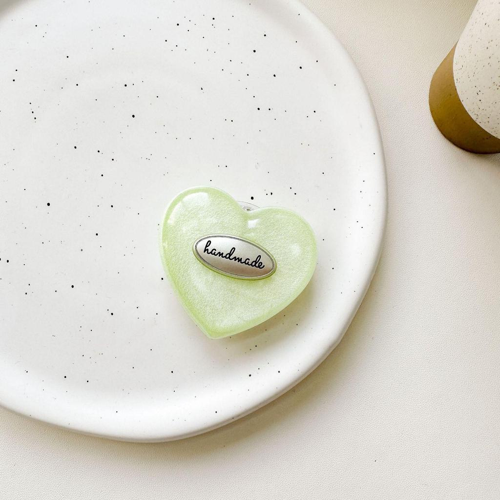 Colorful Heart Magnetic Phone Holder: Luxurious Airbag Design for Easy Viewing