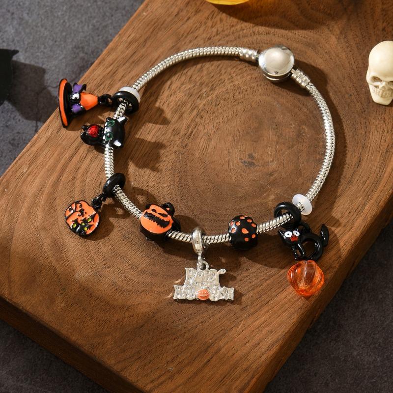 Halloween pumpkin bracelets, ornaments, jewelry, women's castle dripping oil personalized metal bracelets