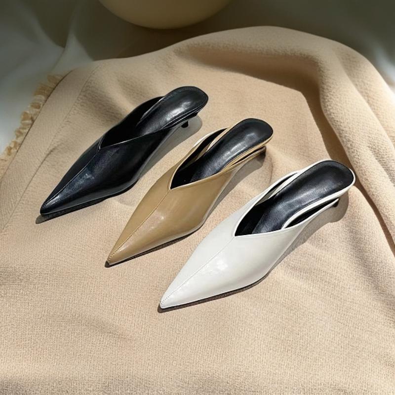 2025 New style women's shoes fashion women design luxury French style Baotou pointy female slippers elegant retro female loafers