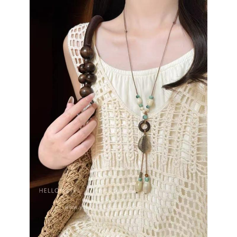 Retro Autumn and Winter Long Necklace Women's High-end Sweater Chain Niche Design Accessories