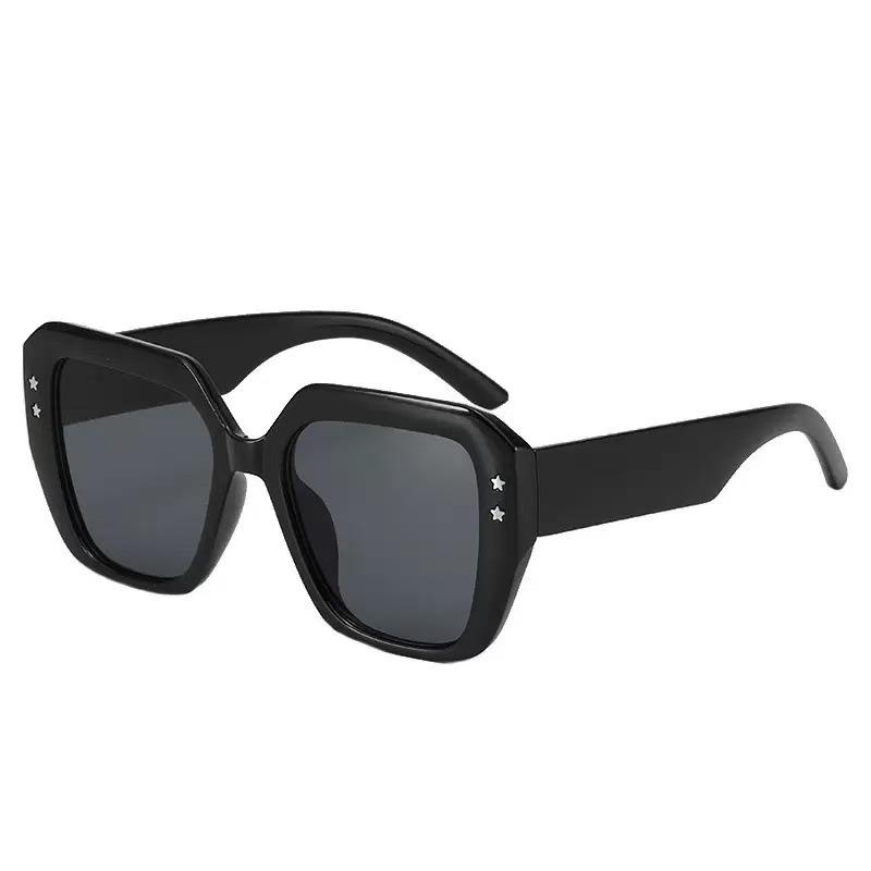 2025 Square Frame UV Protection Sunglasses Unisex Fashion