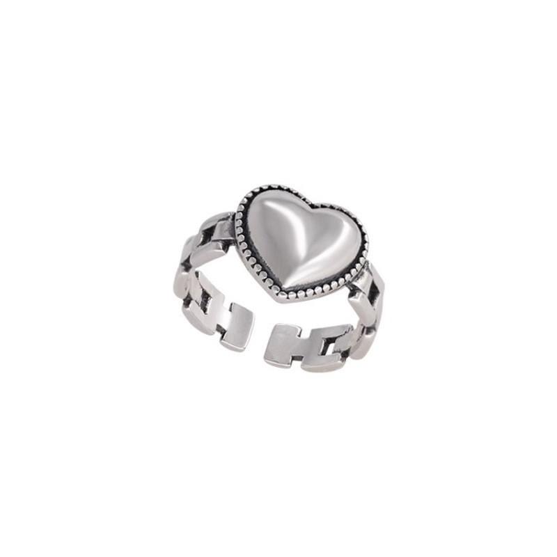 Eyecatching Copper Vintage Heart Ring For Women With Unique Design And Adjustable Fit For Wear Everyday