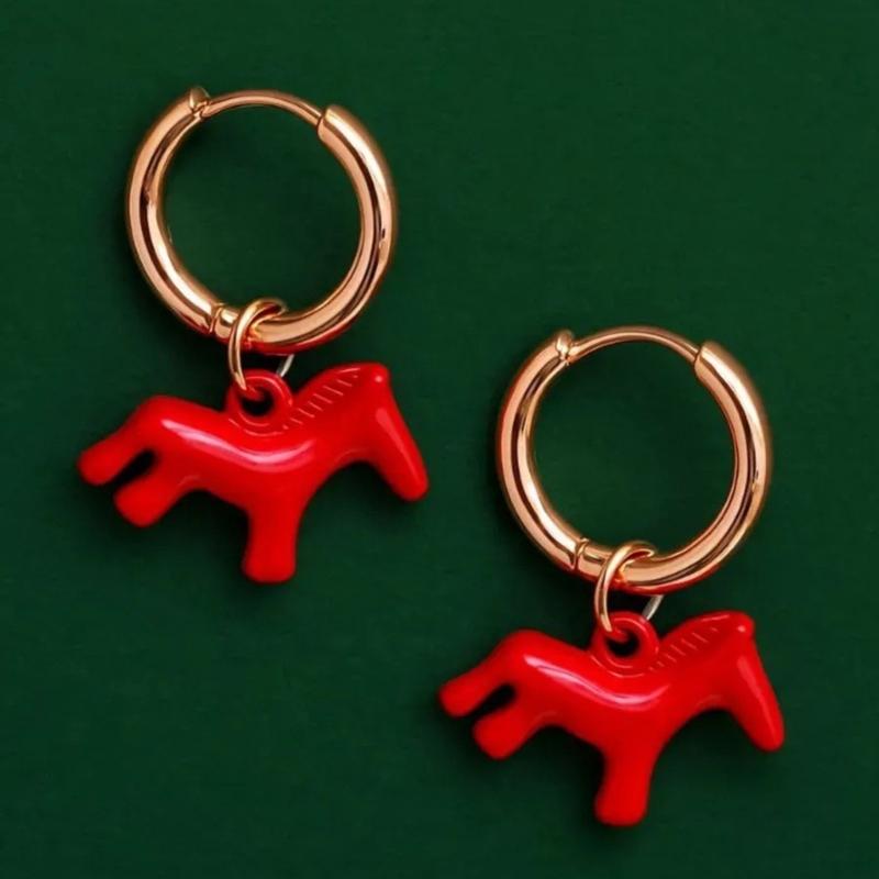 Unique Horse Pendant Earrings Fashion Earrings Ear Jewelry Alloy Texture Suitable for Casual and Formal Occasions