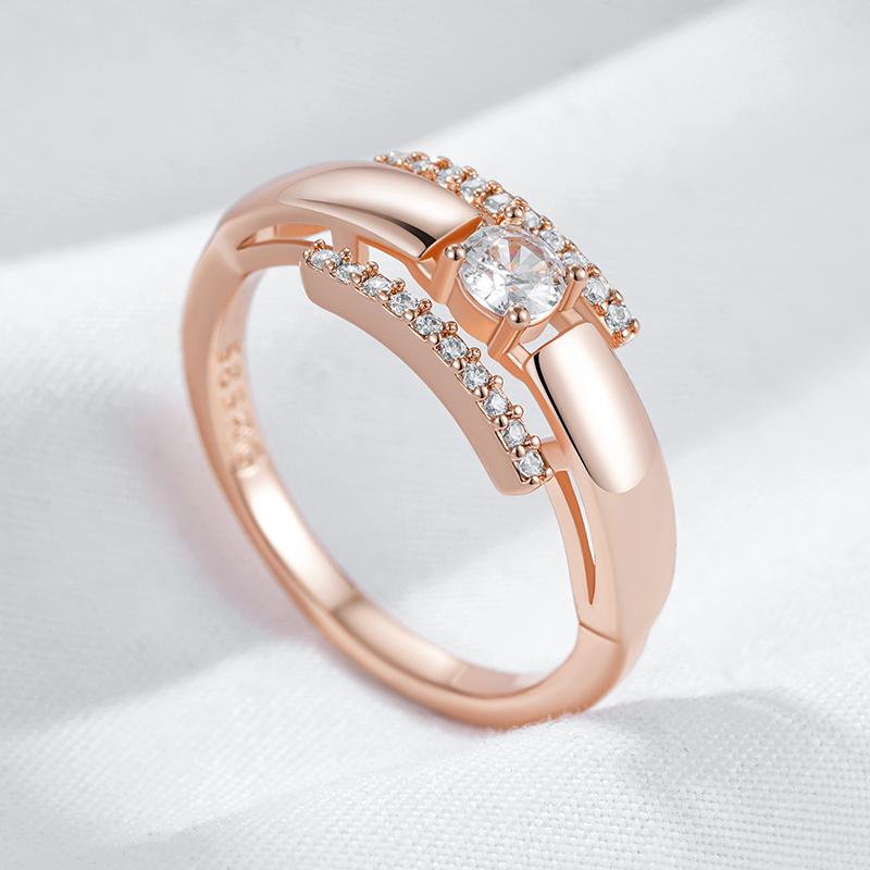 Fashion  Rose Gold Color Bride Wedding Rings For Women Simple Glossy Natural Zircon Accessories Daily Fine Jewelry