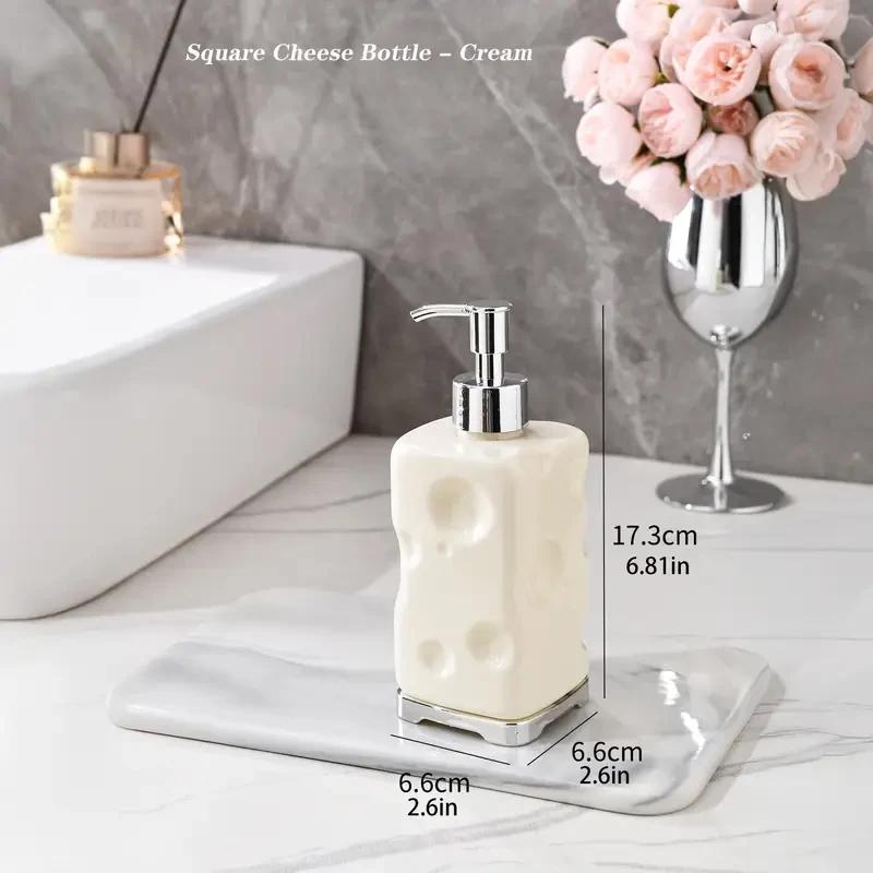 1PCS Stylish Bathroom Soap Dispenser Soap and Body Wash Dispenser Bottle Reusable Hand Pump Dispenser Clear Body Wash Bottle