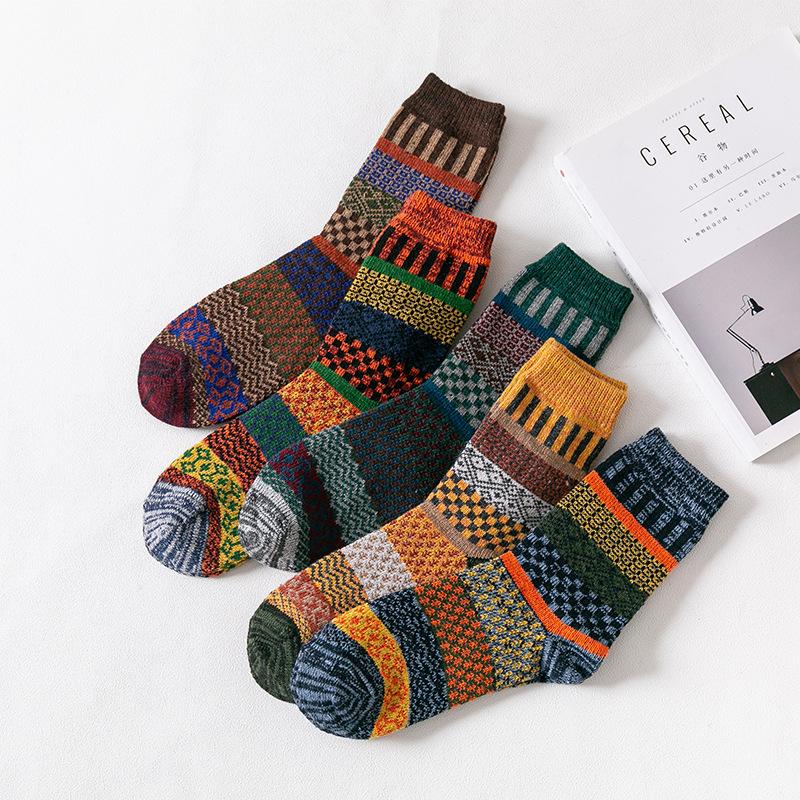 5 Pairs of Thickened Men's Woolen Socks with A Thick Winter Drawstring for Men's Mid-calf Socks