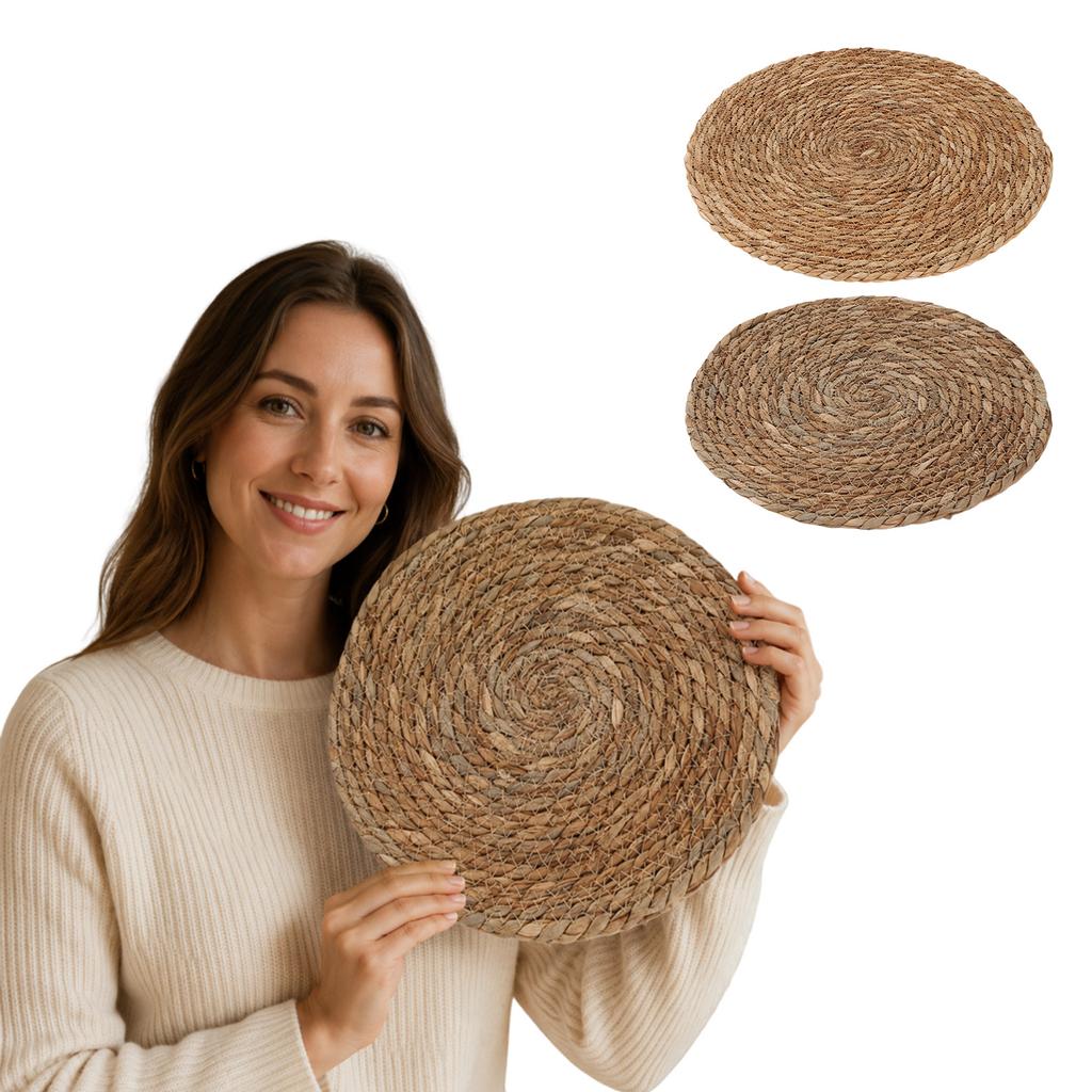 Handwoven Round Straw Placemat Natural Fiber Braided Table Mat Heat Resistant Coaster for Dining Kitchen Home Use