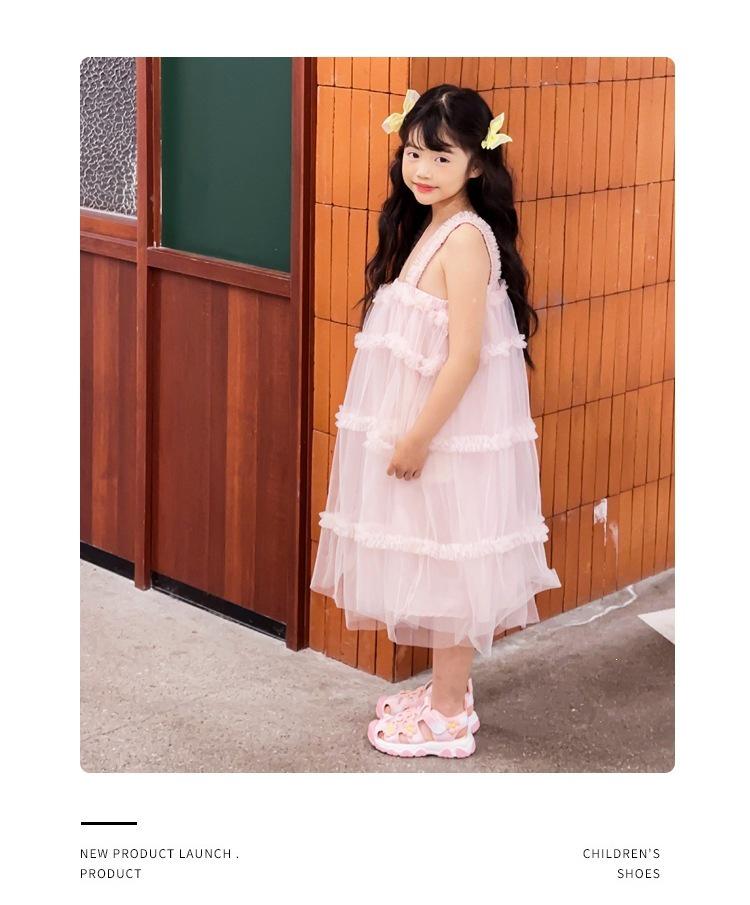 2026 Children's Cute Flower Summer Sandals - Comfortable, Versatile, Outdoor Wear with Magic Sticker and Bright Colors.