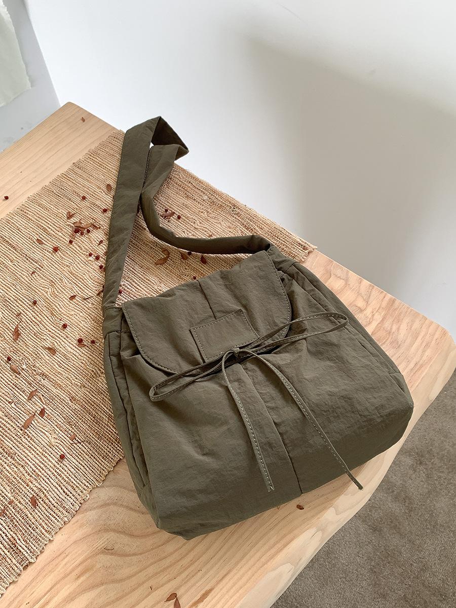 

Women Textured Casual Shoulder Bags Korean Simple and Versatile Crossbody Bag Summer Small Square Nyl Storage Bag New Design