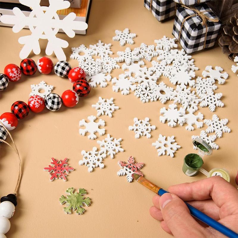 50Pcs/Pack 2cm Christmas Natural Snowflake Decorations Christmas Tree Hanging Ornament Pendant Christmas Decoration DIY Craft