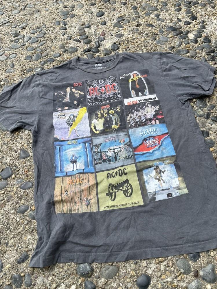 

AC/DC Short Sleeve Size M Gray Hard Rock Unisex T-Shirt XXL