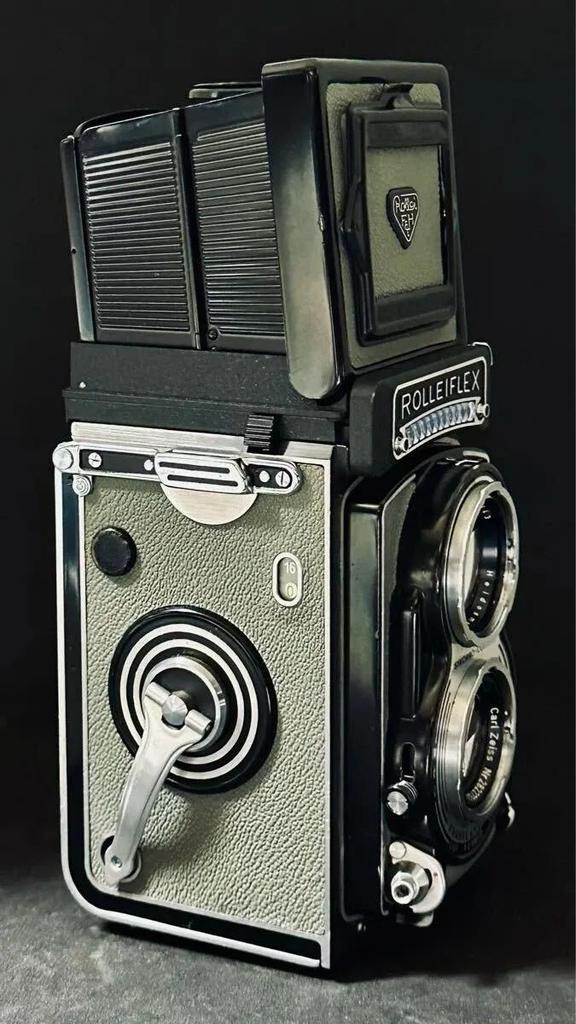 Rollei Rolleiflex T Typ1 Šedý TLR Fotoaparát Carl Zeiss Tessar 75mm f3.5
