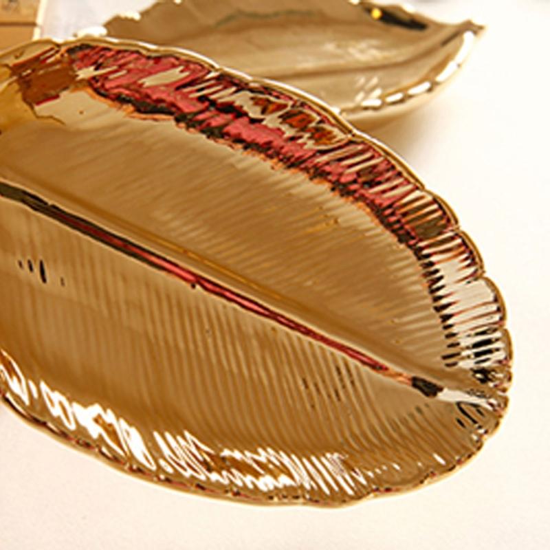 Premium Ceramic Leaf Shape Plate Jewelry Organizers Tray for Dining Table Centerpieces Decors Office Desk Organizers