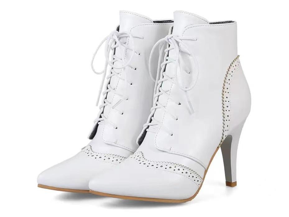 Nové evropské a americké módní všestranné retro duté hořící květinové přední šněrovací dámské kotníkové boty na vysokém podpatku