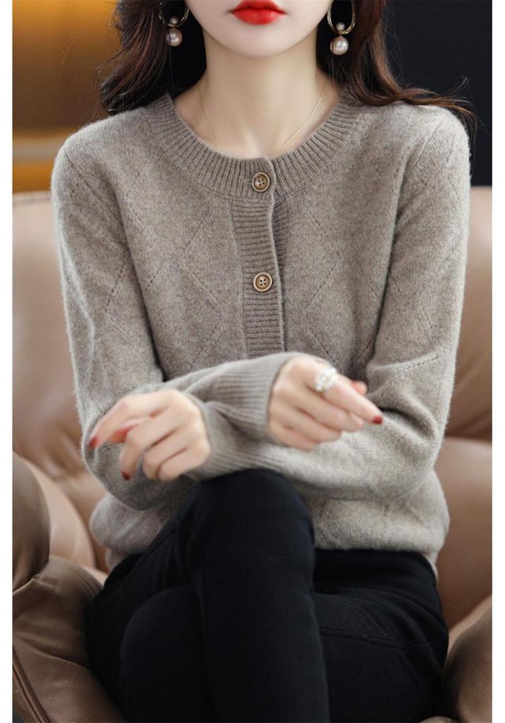 2025 Retro Diamond Lattice Knit Cardigan - Solid Color, Autumn/Winter, Round Neck
