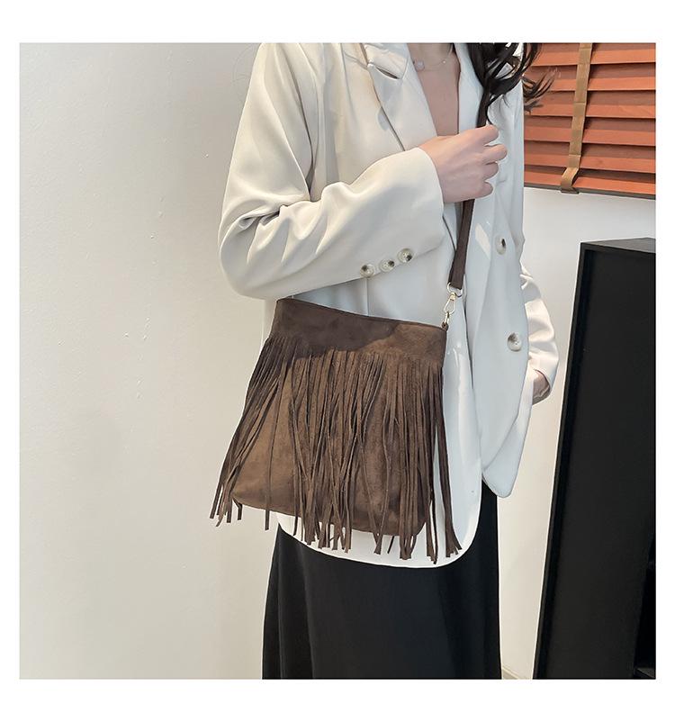 Women's Vintage Suede Tassel Crossbody Bag - Large Capacity and Fashionable (2025)