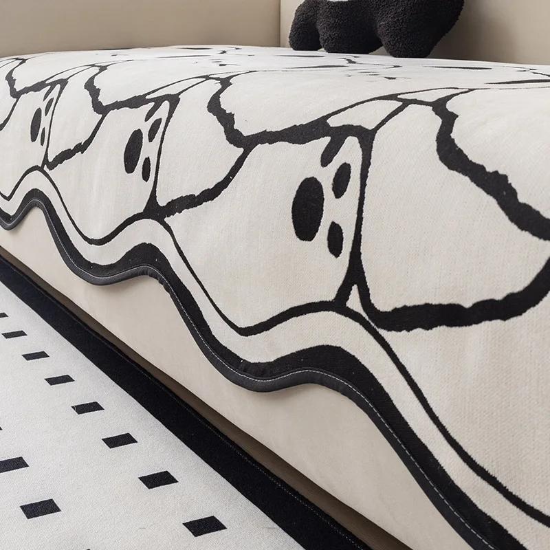 Four Seasons Universal Non-Slip Cushion Special-Shaped Cartoon Panda Cute European Style Simple Sofa Cushion Cover Towel Cloth
