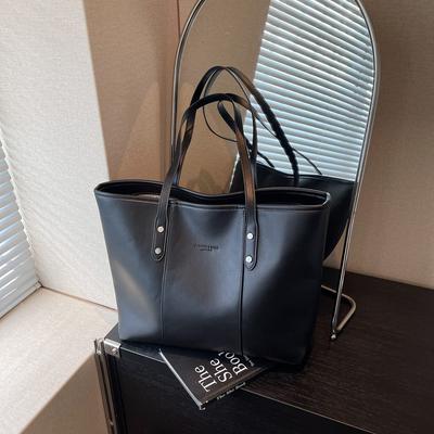 New Women's Bag Large-capacity Commuter Bag Women's Retro Simple and Atmospheric Shoulder Bag Portable Tote Bag