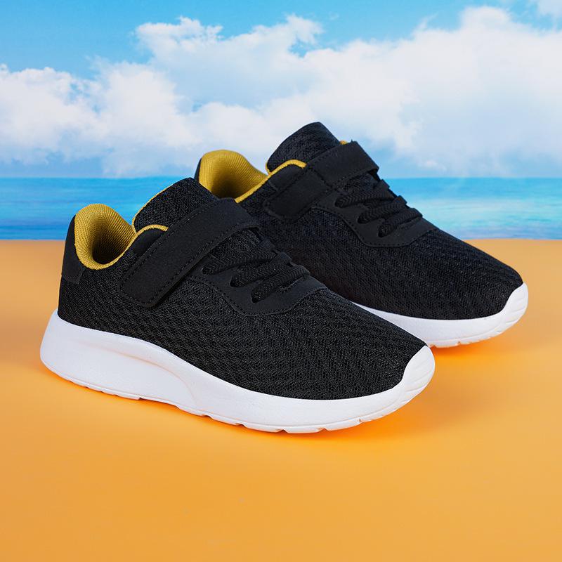 Boys & Girls Lightweight Breathable Sports Shoes, Double Mesh, Ages 7-12, Spring & Autumn Versatile Running Sneakers.