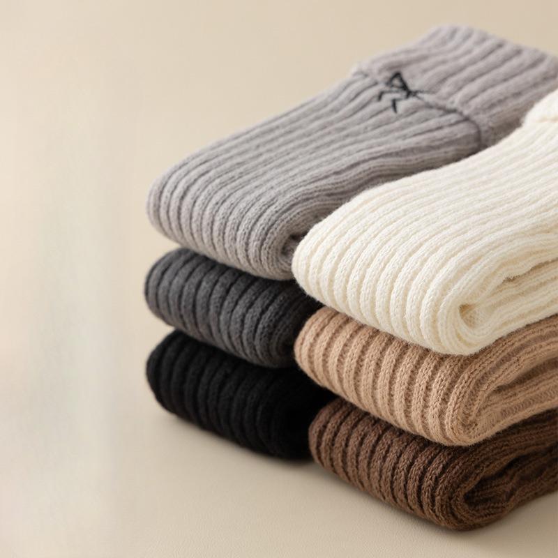 Women's Socks, Comfortable and Versatile, Women's Long Calf Socks, Warm for Autumn and Winter, Pile Socks