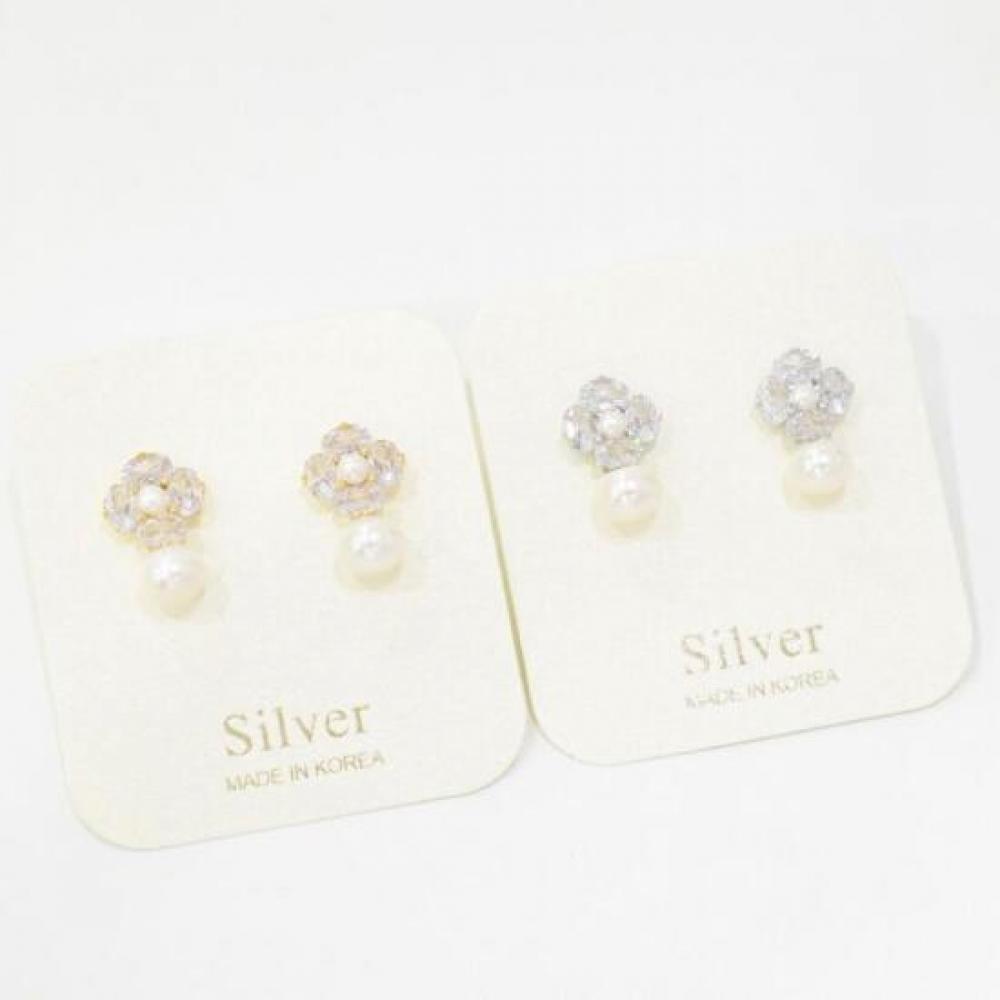 New Arrivals Open Run Flower Cubic Pearl Earrings Interview Crew