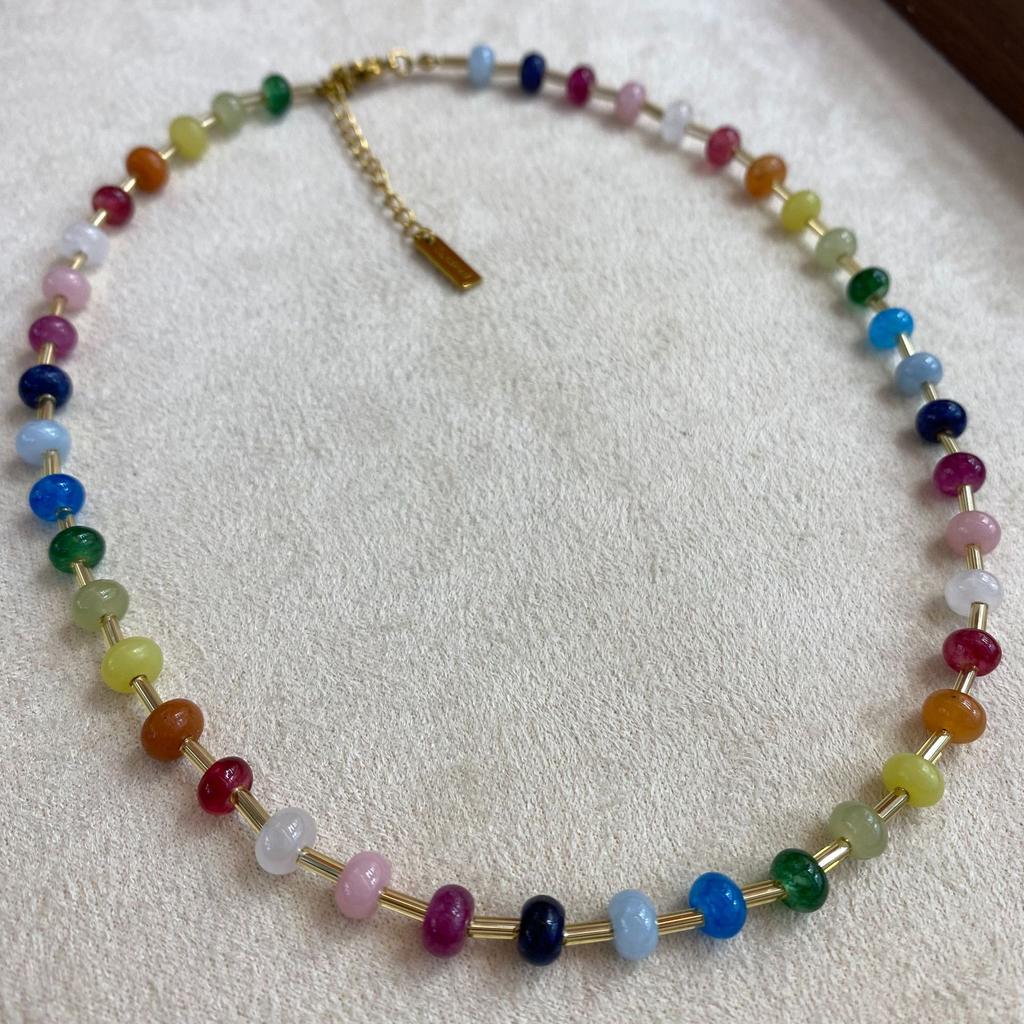 Color Dopamine Natural Stone Beaded Necklace Women'S Niche Design Sense Collarbone Chain High Sense Foreign Gas Accessories