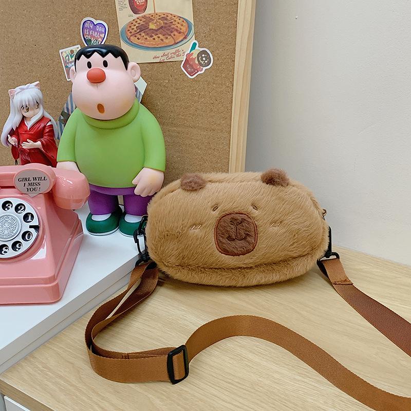 

2025 весенняя милая и симпатичная плюшевая сумка, милая мультяшная кукла, плюшевая игрушка, сумка через плечо на одном плече one size fits all коричневый