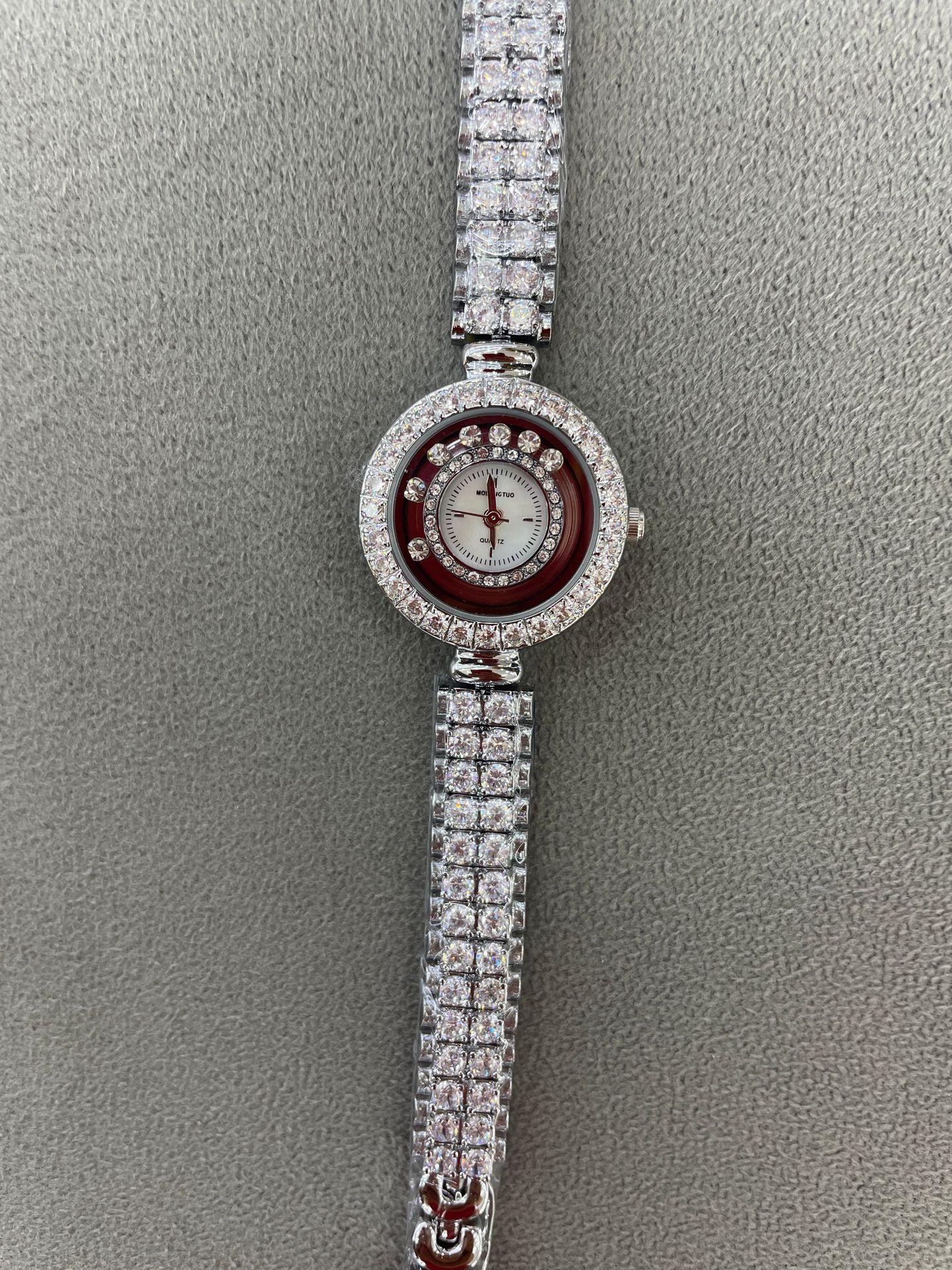 Ladies Watch Small Diamond Quartz Waterproof Watch Fashion Trend Same