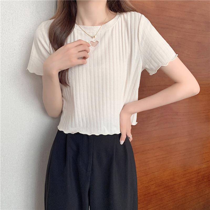 Short Sleeved T-shirt for Women's Summer Short Design with A Sense of Niche Embroidery Hollowed Out Heart, Wooden Ear Edge Top