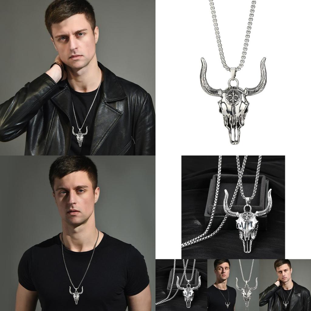 Unique Retro Style Bull Skull Necklace For Men Featuring Premium Titanium Steel Material