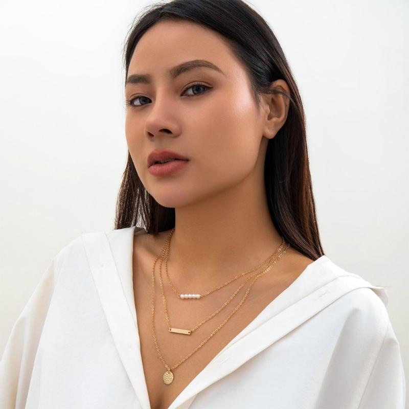 Chic Multi Layer Necklace Featuring High Quality Metal Sequins And Imitation Pearls Ideal For Trendy Occasions