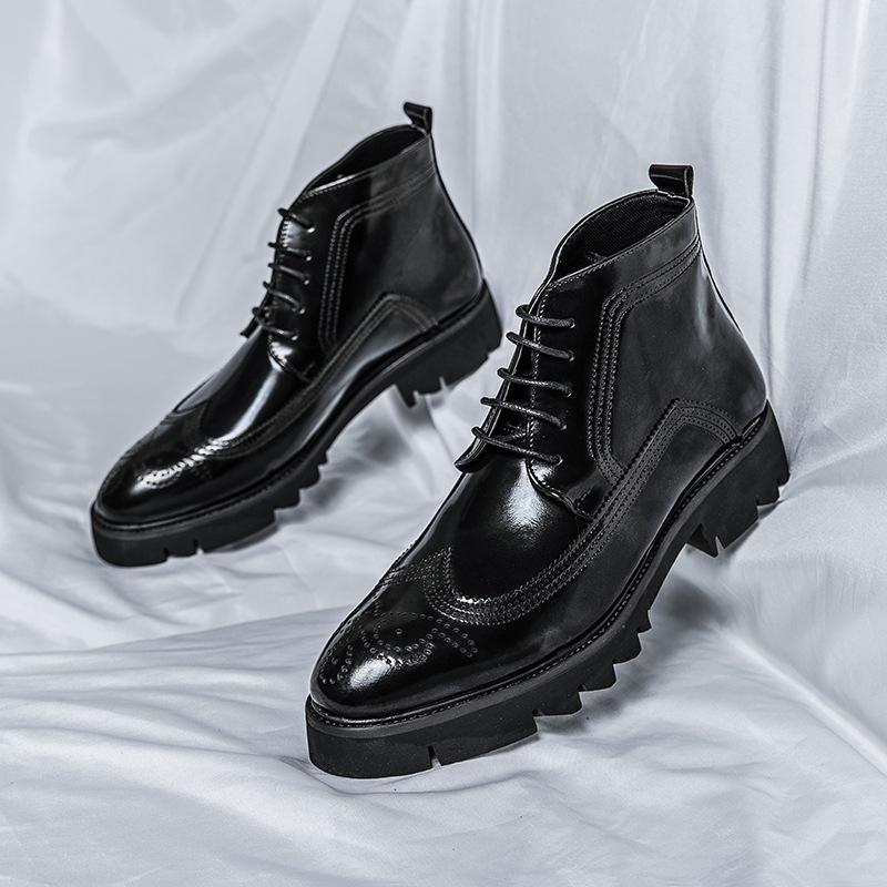 Height-increasing winter new round-head Martin boots thick-soled medium and high-top classic boots