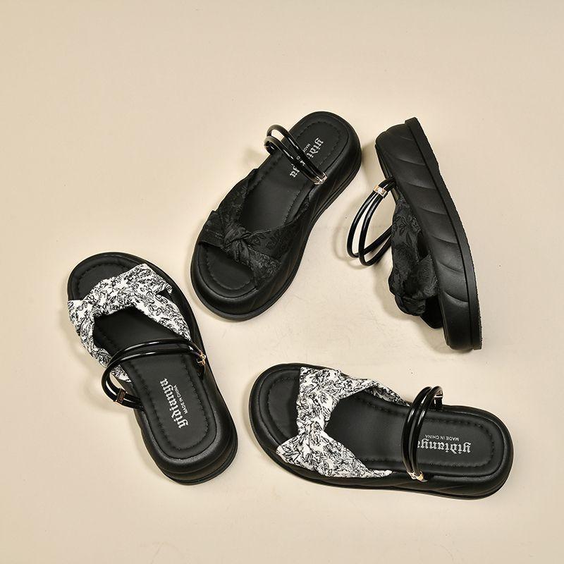 Guochao popular sandals women's 2025 new summer wear high-end Roman shoes platform muffin casual beach shoes