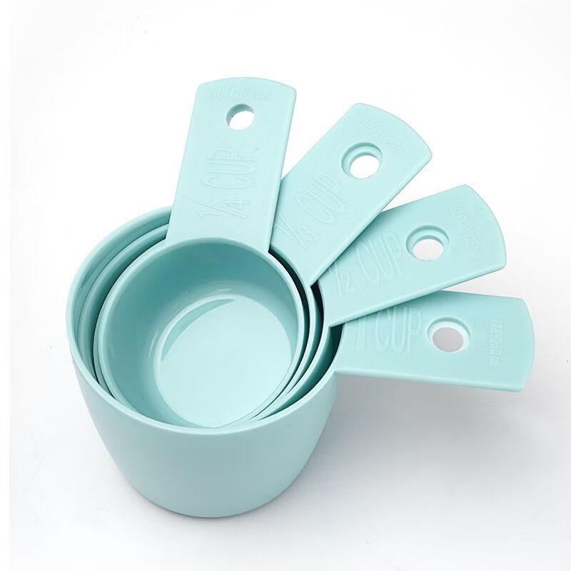 MDNG 2-Piece Plastic Measuring Set